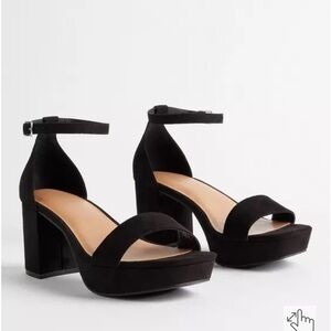 6WW Platform Block Heel Ankle Strap Sandals in Black